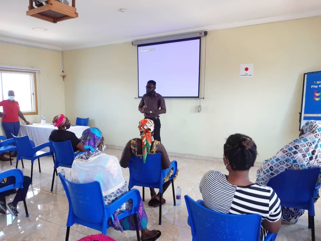 Street-connected parents trained on grassroots marketing