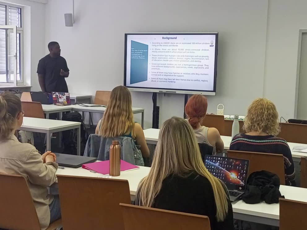 Empowering Street-Connected Children: Lessons from Paul Semeh’s Inspiring Lecture at Darmstadt University, Germany.